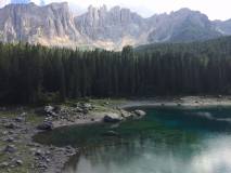 Lac de Carezza, pied des Dolomites